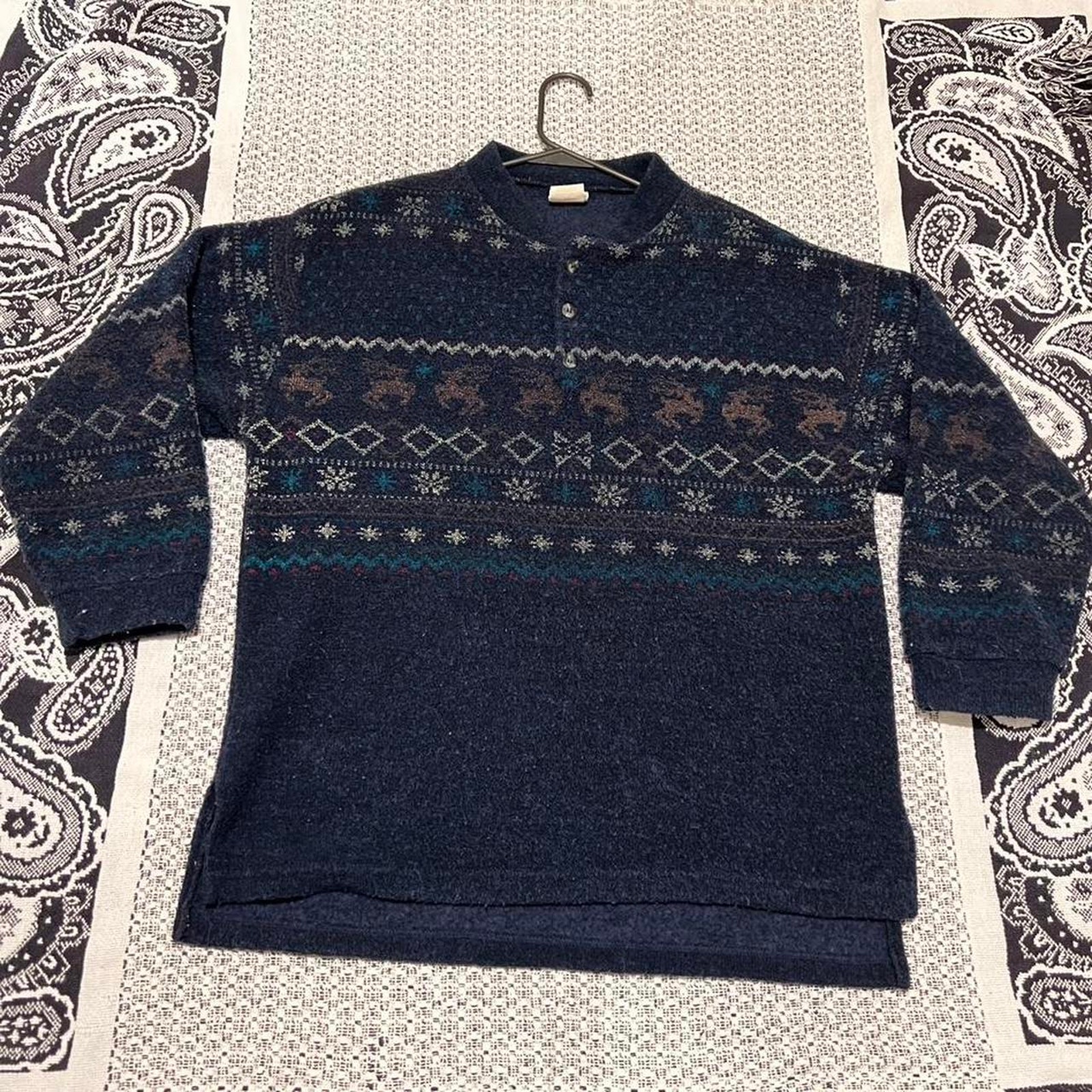 Vintage Artisans Winter Sweater